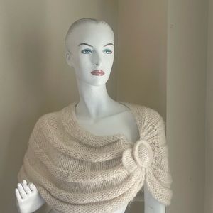 Arden B. White shrug